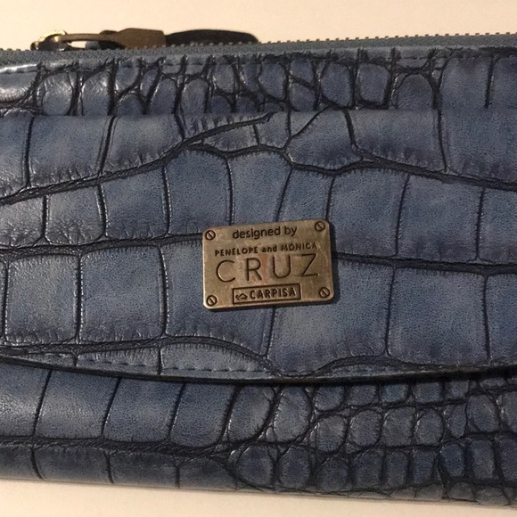 Designed by Penelope and Monica Cruz Blue - Picture 3 of 4